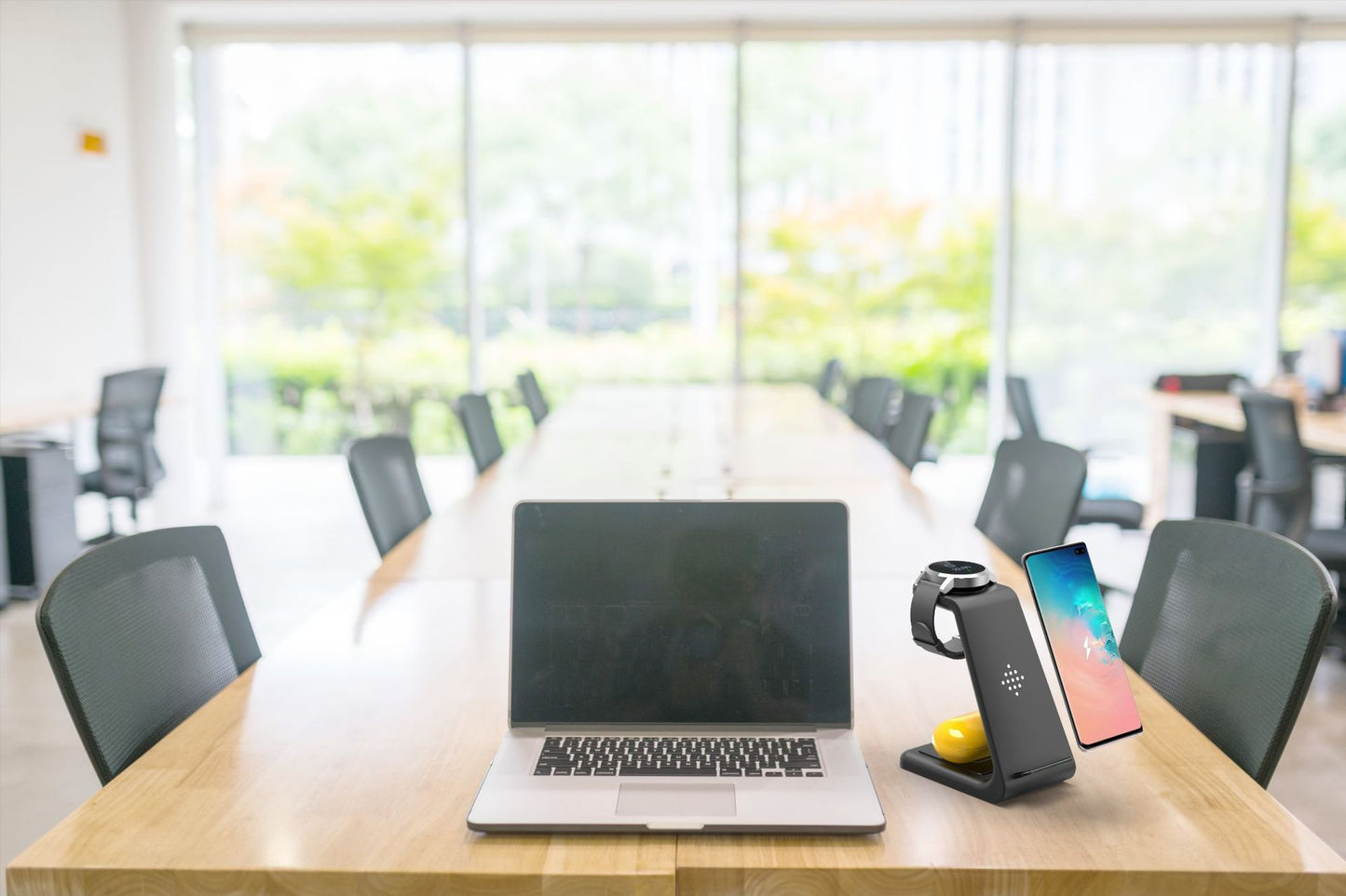 3-in-1 Wireless Charging Stand – Fast Charger for iPhone, Samsung & AirPods